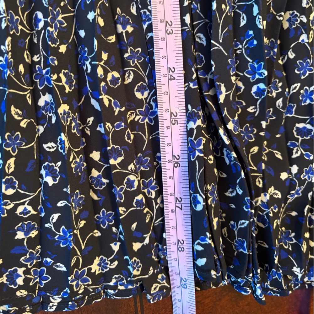 J. Crew Black and Blue Floral Pleated Midi Skirt - Picture 3 of 7